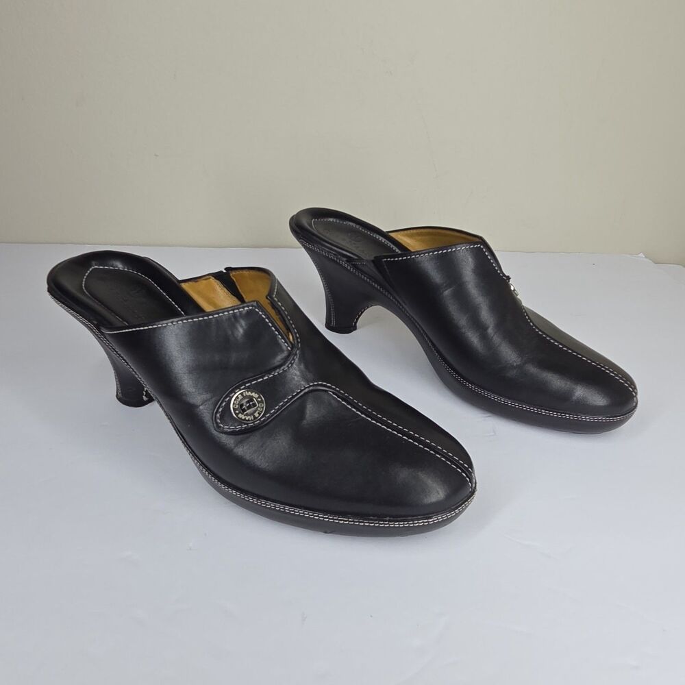 Cole Haan Devon Clogs Black Leather Heel Mule Shoes 8 AA Minimalist Classic Boho